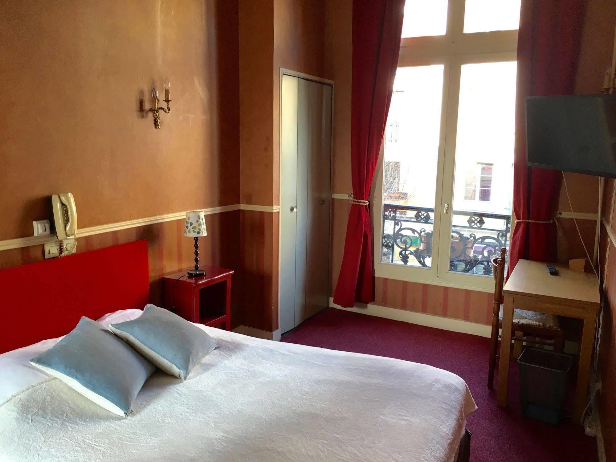 Hotel Des Carmes - روان المظهر الخارجي الصورة