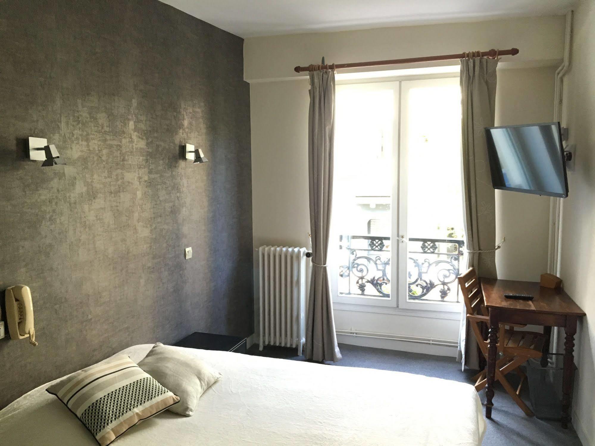 Hotel Des Carmes - روان المظهر الخارجي الصورة