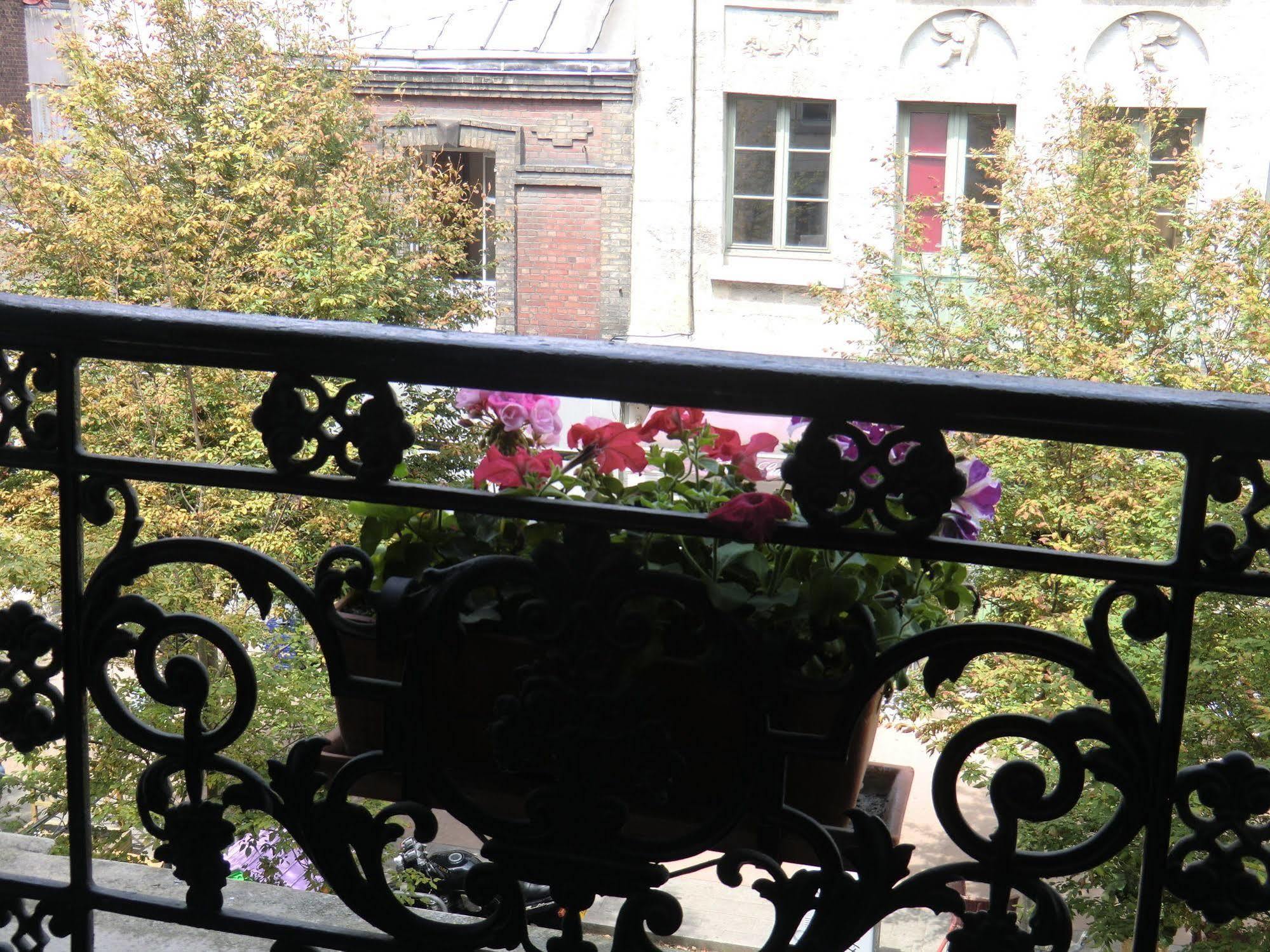 Hotel Des Carmes - روان المظهر الخارجي الصورة